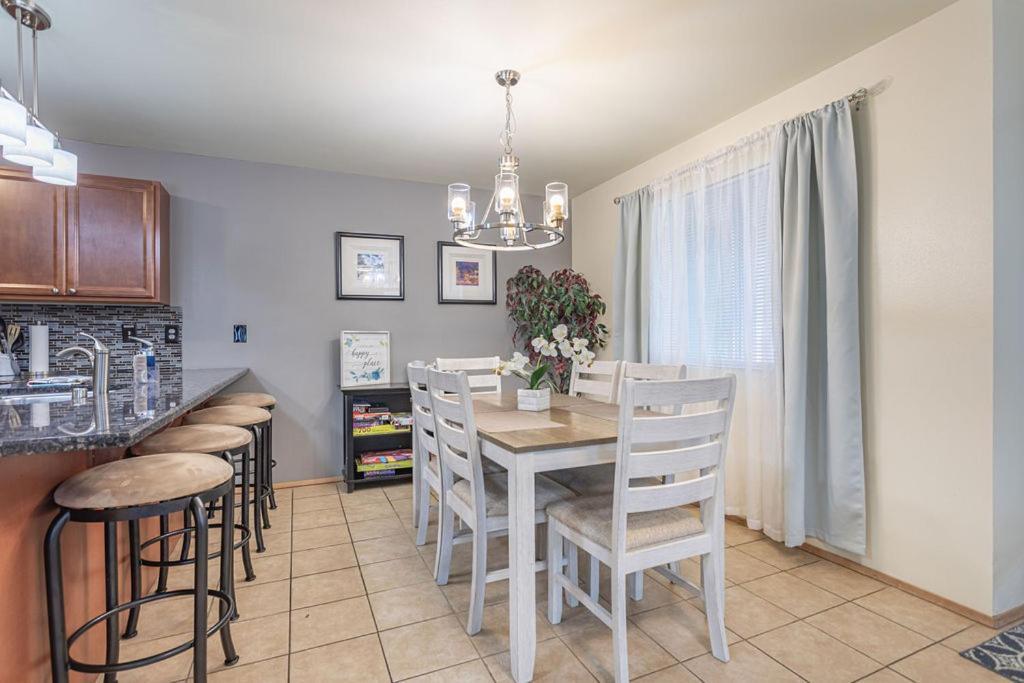 Walk To Downtown Leavenworth * Sleeps 6 + Pets * Ground Level Gem! Daire Dış mekan fotoğraf