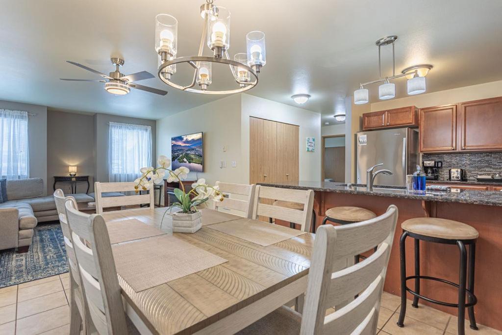 Walk To Downtown Leavenworth * Sleeps 6 + Pets * Ground Level Gem! Daire Dış mekan fotoğraf